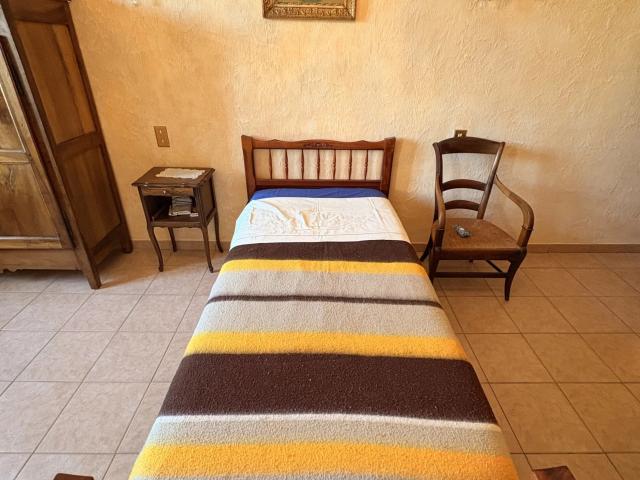 à louer une chambre chez l'habitant à Nébian