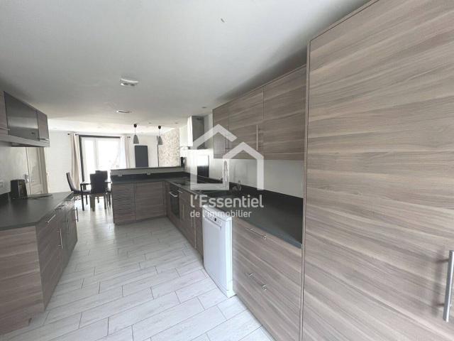 A LOUER VAUX SUR SEINE MAISON MEUBLE 110 m² SOUS SOL T