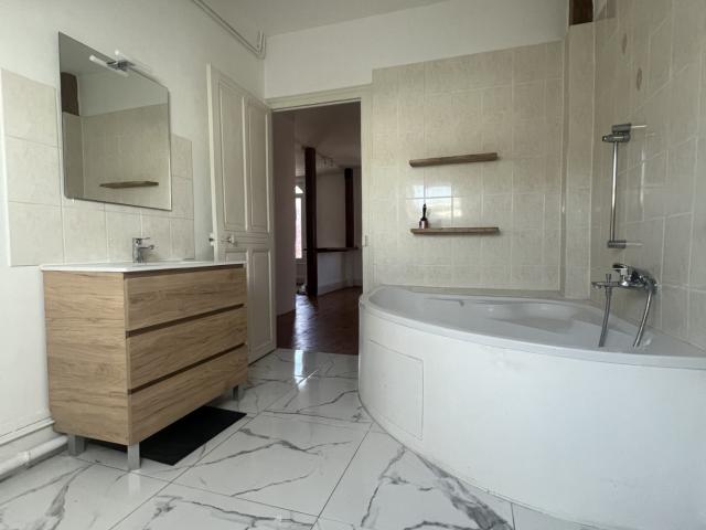 A louer Vichy appartement F3 68 m2