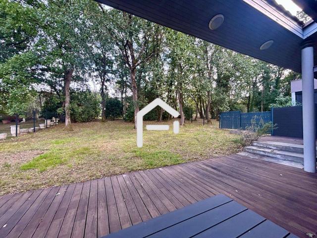A louer: Villa à Seilh de 6 pièces 170 m²