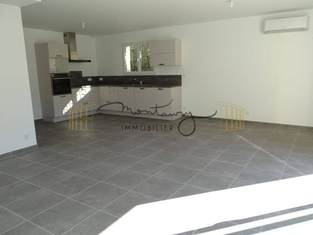 A LOUER VILLA COMPS