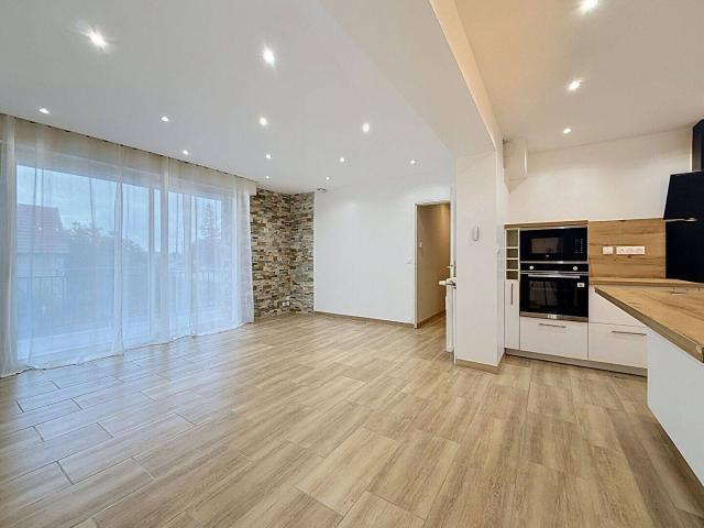 À LOUER ? VINEUIL ? MAISON ENTIÈREMENT RÉNOVÉE AVEC 4 CHAMBRES