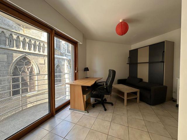 À LOUER VOIRON ? Studio de 20 m² avec balcon et cave