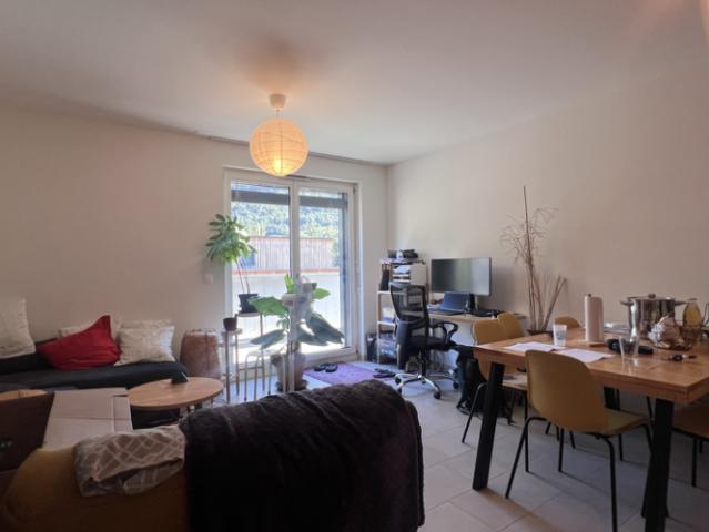 A louer 2.5 pièces avec terrasse