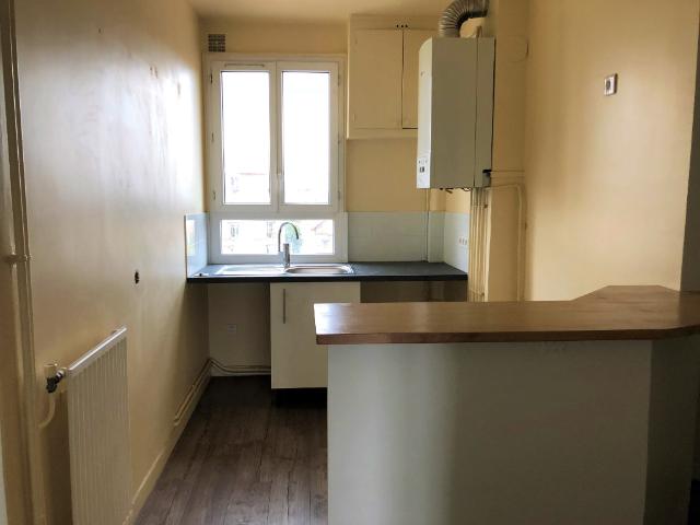 a louer 3 pieces de 56.5 m² hotel de ville saint maur