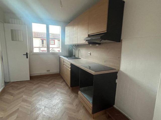 À LOUER – 4 PIÈCES – 3 CHAMBRES – BALCON – PETITE GARENNE