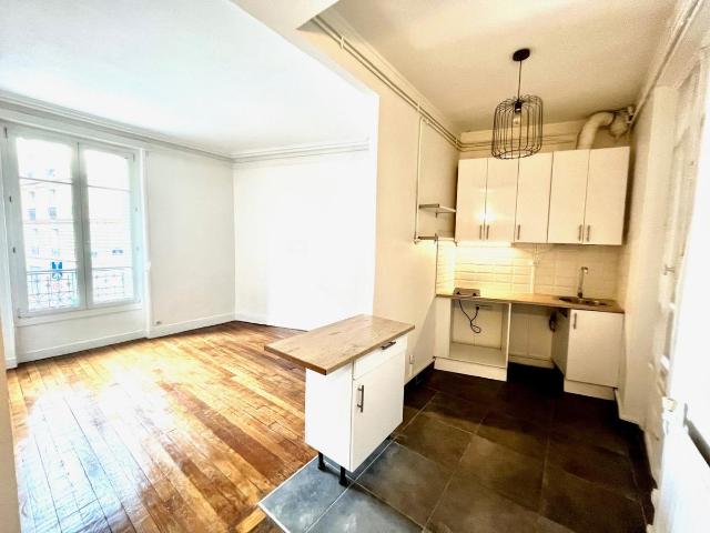 A LOUER 75015 CHARLES MICHEL 3P: PARIS 15ème 75015 59.87 m² | GTF Location