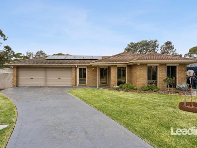 A LOVED FAMILY HOME!
