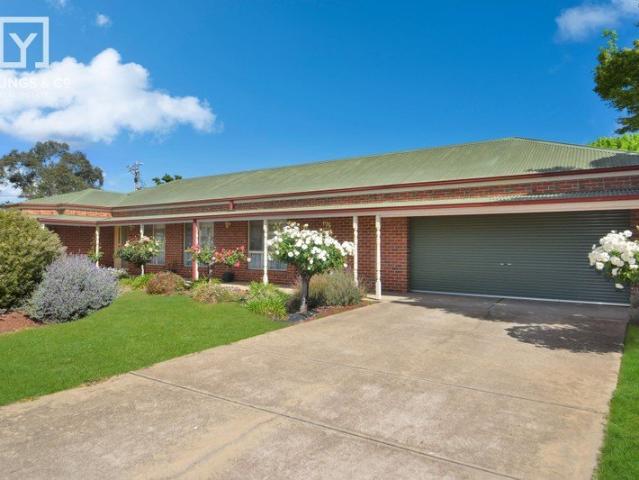 A Lovely Home Perfect for First Home Buyers!