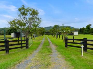 A PurposeBuilt 5Acre Equine Sanctuary in the Heart of Biddaddaba's Horse Country