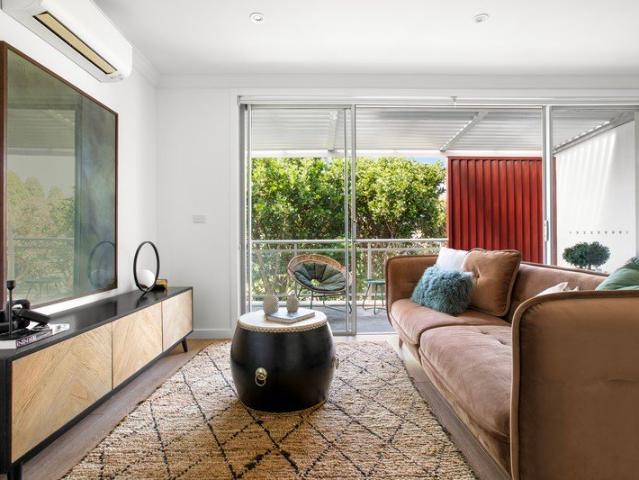 A parkfront retreat with leafy green views