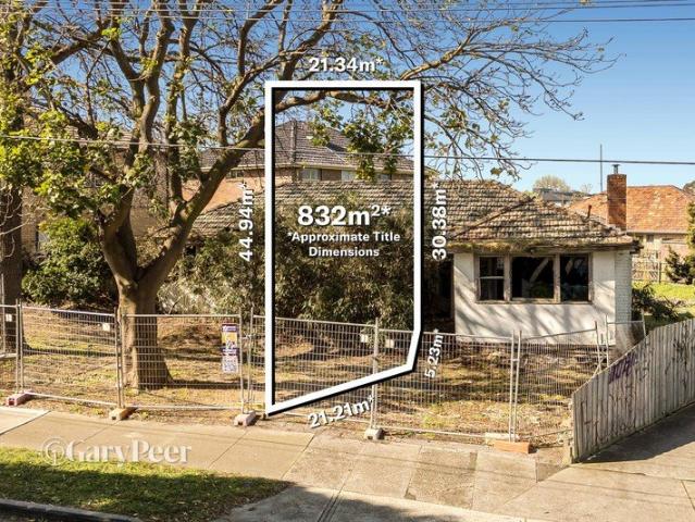 A parkside land opportunity in the McKinnon School Zone!