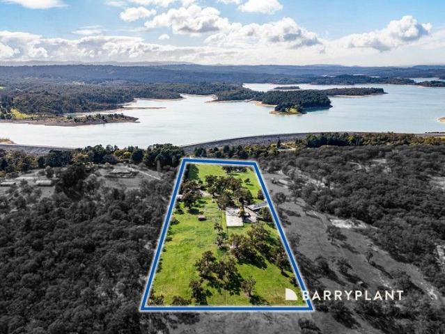 Two homes A Lifestyle Retreat And Self Contained Cottage On 14.27 Scenic Acres