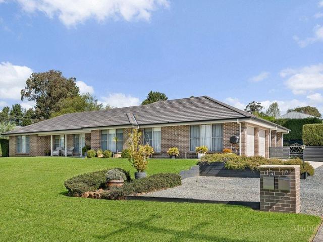A Peaceful Parkside Home with Space to Live & Entertain