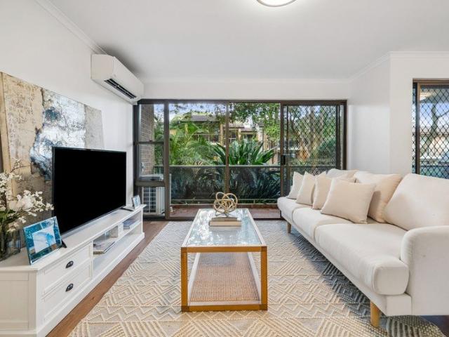 A Peaceful Villa Steps From the Community