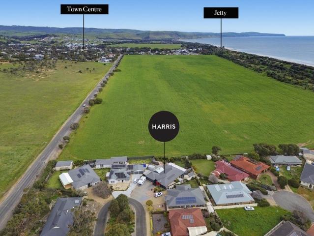 A Perfect Blend of Space, Style & Serenity Luxury Living on the Fleurieu