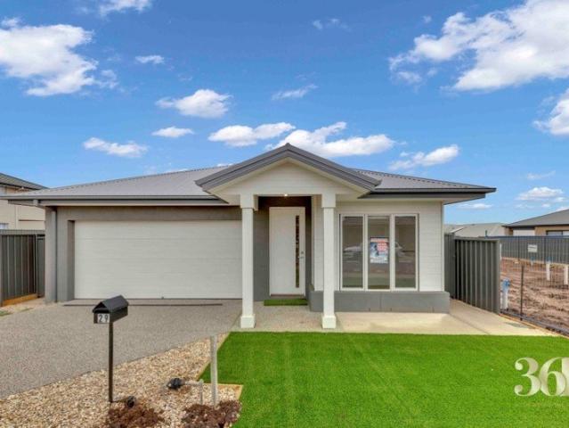 Contemporary Family Living in a Prime Truganina Location
