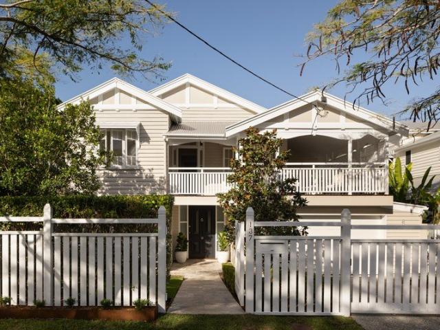 A Perfect Blend of Queenslander Charm and Modern Design