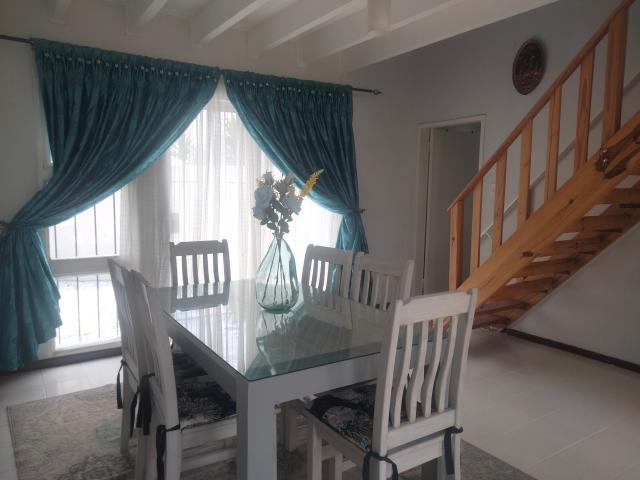 A Perfect North Facing House 3 bedroom and 2 bathrooms