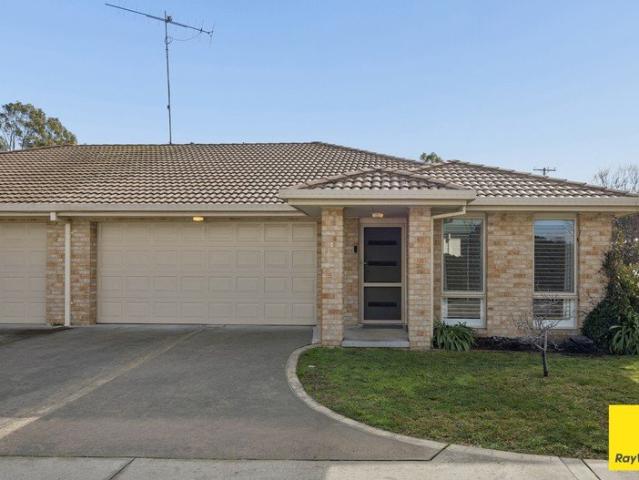 A perfect two bedroom unit in Bungendore Village