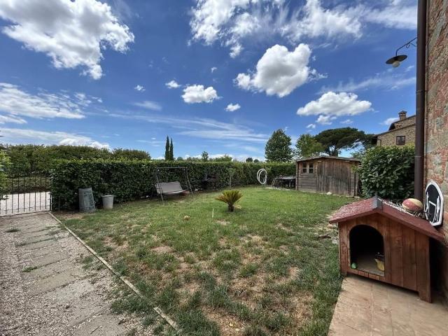 A piano primo di un residence di alto livello, a poca distan. 110m² Cortona