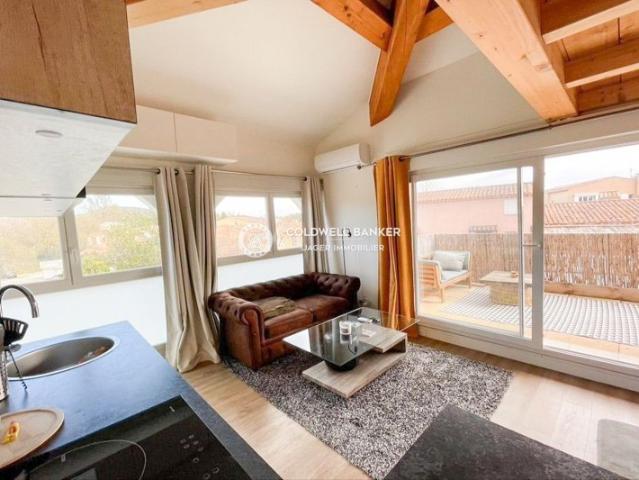 A pied de la plage et commerces appartement rénové