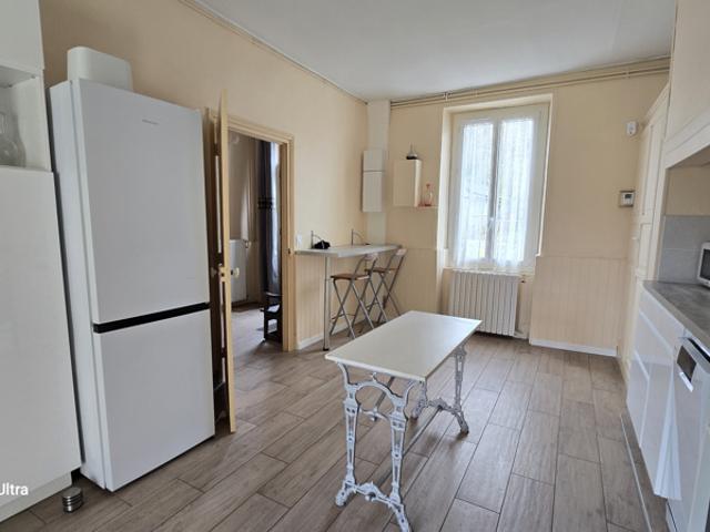 A Pinsac, très belle maison en pierre de 150m2 sur plus de 3