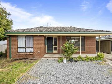 Sebastopol, Ballarat, Cambrian Hill, Golden Plains, Victoria