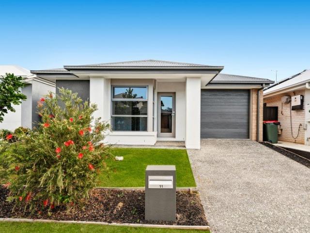 A Place to Flourish Effortless Contemporary Living in Thriving Lifestyle Area
