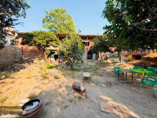 A Plus Gayrimenkulden 541 M2 2 Evi Bulunan Satılık Müstakil Ev