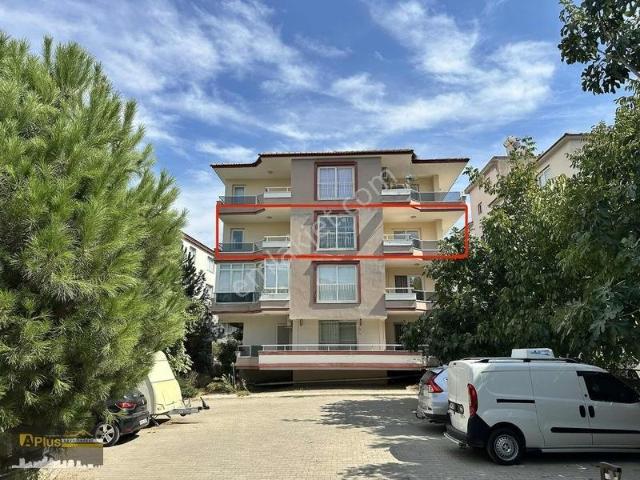 A Plus Gayrimenkulden Kirazoğlu Okulu Yanı Kiralık 4+1 Daire
