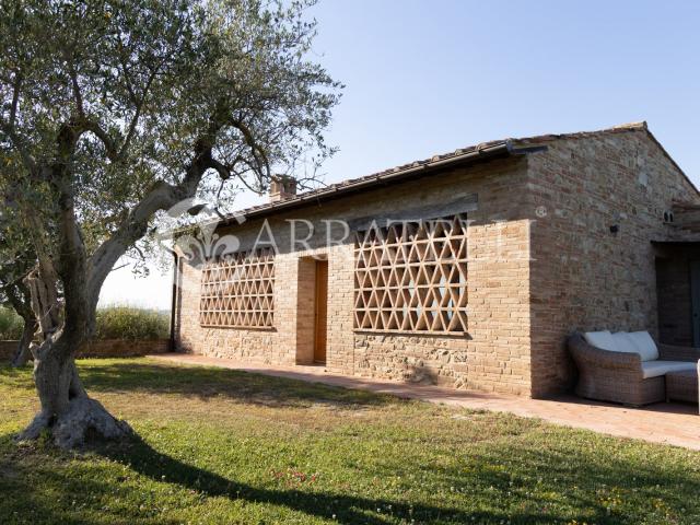 A pochi chilometri da San Gimignano, all’interno di un conte. 105m² San Gimignano