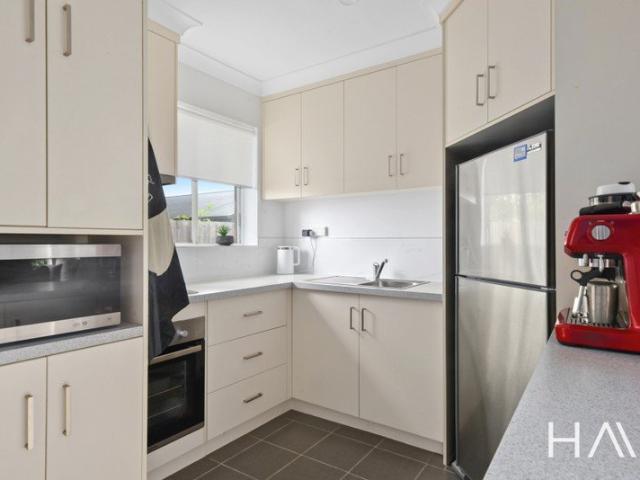 A Fully Furnished Newstead Home With Plenty to Offer