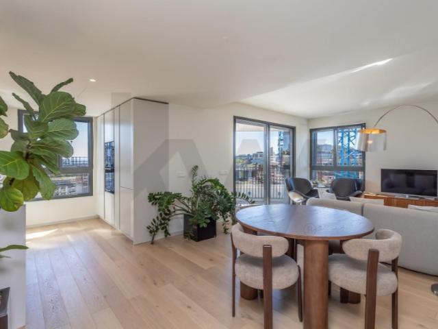 A porta de entrada para viver no Distrikt, Parque das Nações: T3 com 121 m²