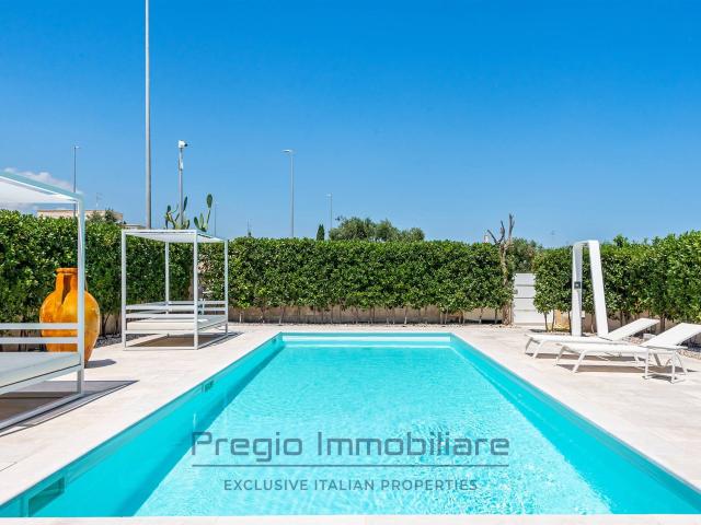 A Pozzo Faceto, in posizione riservata a pochi minuti dal ma. 155m² Fasano
