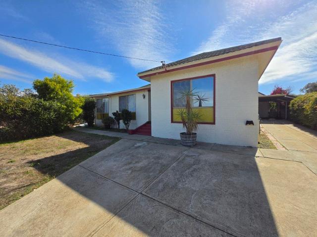 A practical and comfortable home in a great location
