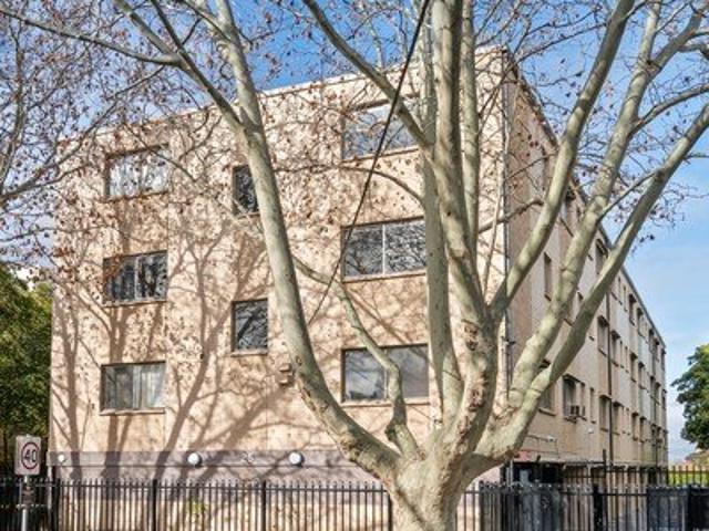 A Practical Studio in the Heart of St Kilda with Potential $380 Per Week Rental Return