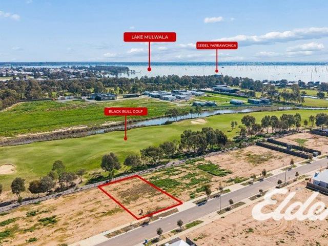 A Premium Golf Course Setting for Your Dream Home