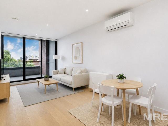 A Premium Mason Square Residence Designed for Modern Living