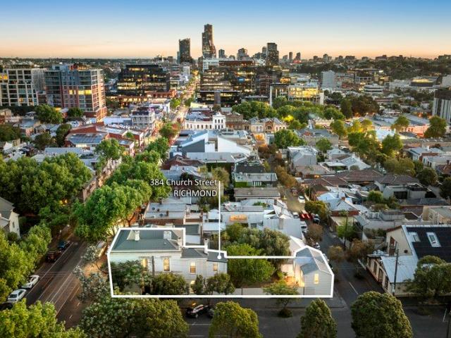 A Prestigious Estate with Triple Frontage and Prized Scope