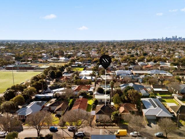 A Prime Opportunity in a Thriving City Fringe Location