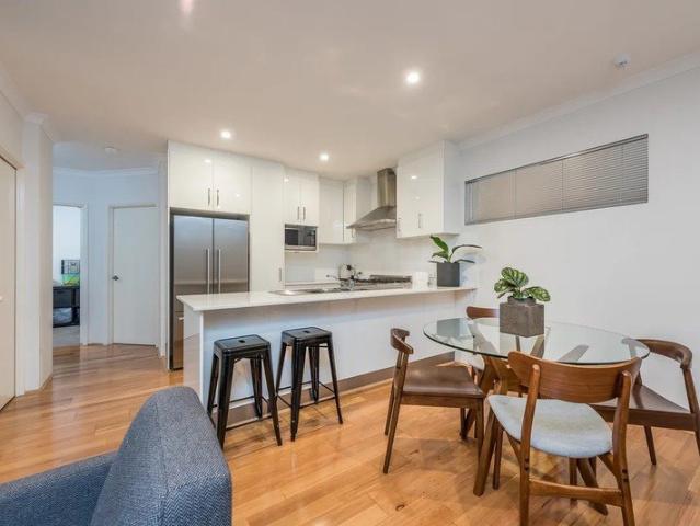 A PRIME LOCATION, MODERN AND MOVE IN READY!
