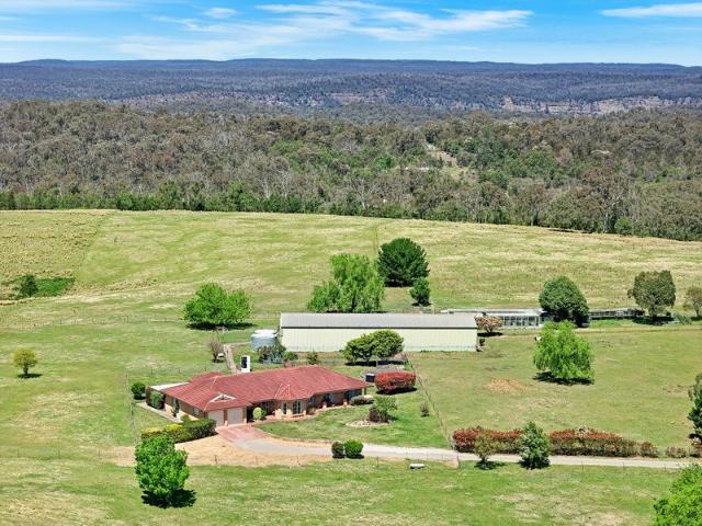 A Private 40 Hectare Country Escape with Endless Lifestyle Appeal