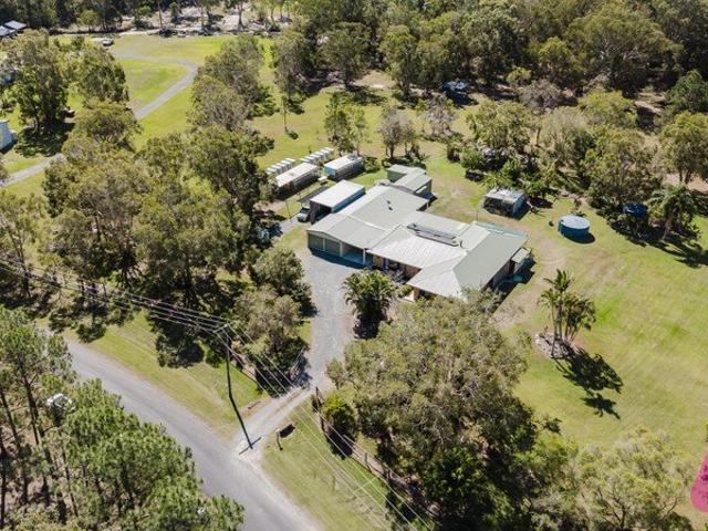 A Private 5 Acre Retreat Where Family, Lifestyle & Space Come Together