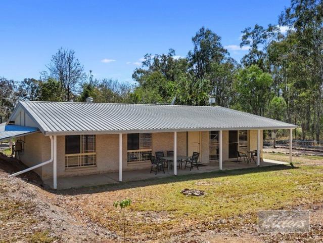 A Private Country Escape on Half an Acre