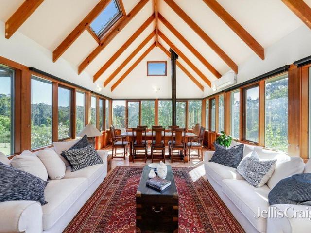 A private country estate of exceptional beauty and opportunity