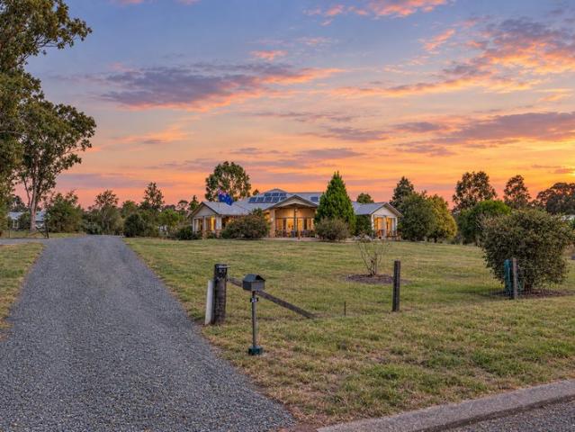 A Private country Retreat in Prestigious Thunderbolts Estate