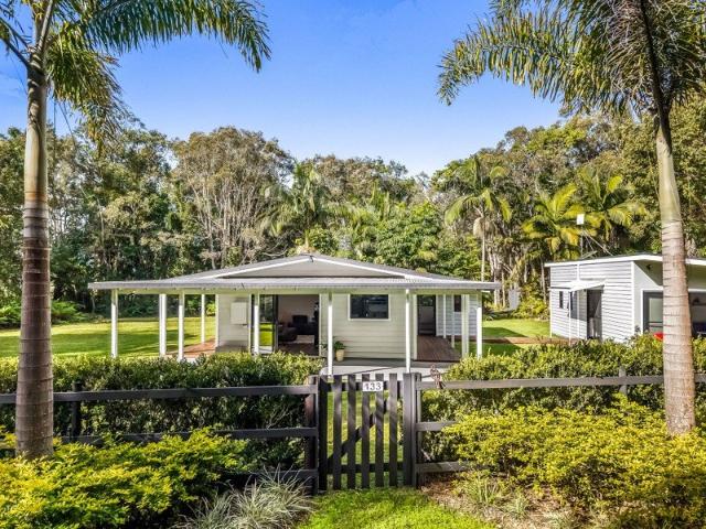 A Private Coastal Retreat with Flexible Dual Living Accommodation
