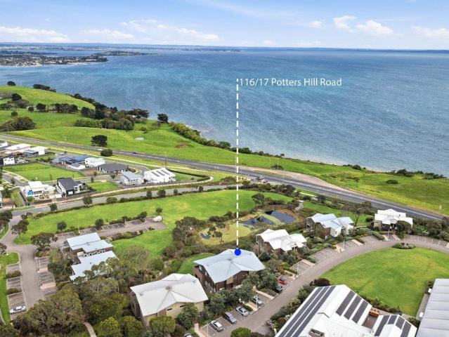 A Private Coastal Retreat with Spectacular Views