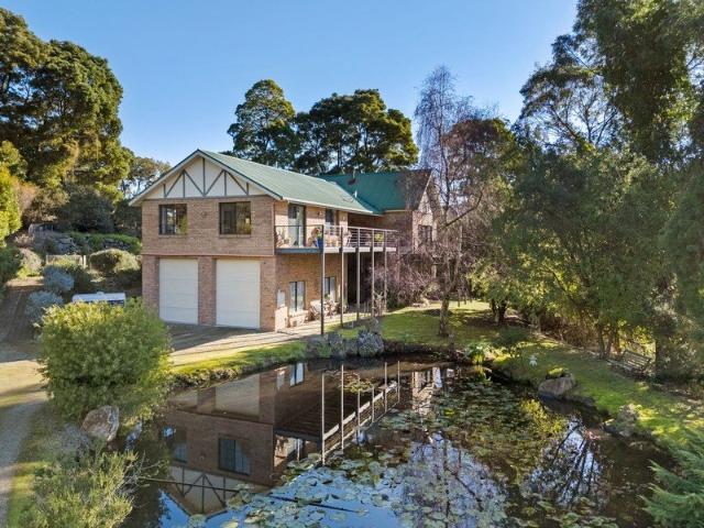 A Private Coastal Sanctuary with Space, Style & Spectacular Gardens